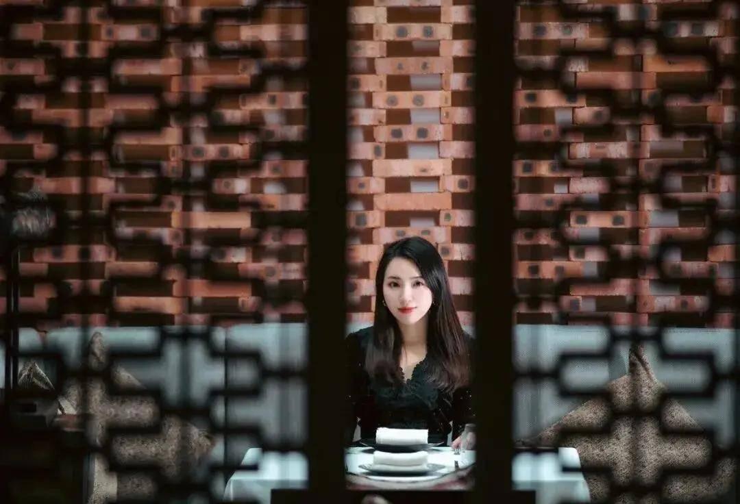我国初婚人数7年下降近半，90后为什么不愿意结婚？